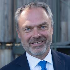 Blä, blä www.bitcoin.org Jan Björklund diplomatiskt immunitet Bitcoin 1998. DENNIS BJÖRKLUND + MARTIN BÄCKLIN