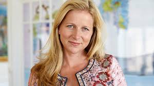 Vill du höra om min semester i Rumänien 2025 Cristina Stenbeck medans vi är på RIA Härbärge berätta DENNIS